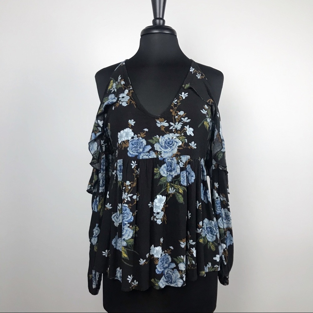 AEO NWOT Cold-Shoulder Floral Peplum Top